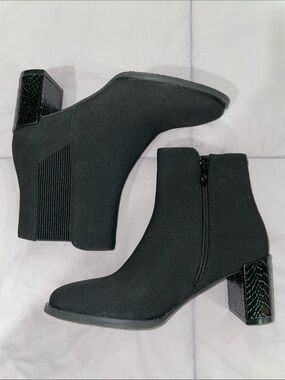 Donald J. Pliner faux suede Black Ankle Booties with Textured Block Heel